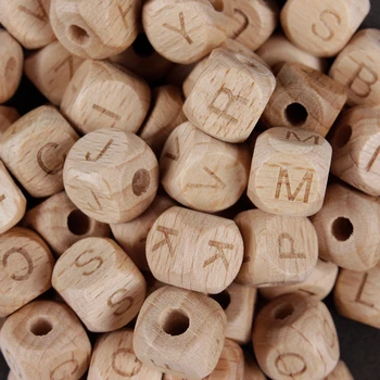 10 мм 20 бр/лот Букови дървени мъниста квадратна форма, с букви Дървени мъниста за самостоятелно приготвяне на детски прорезывателей за хранене, бижута, аксесоари за бродерия